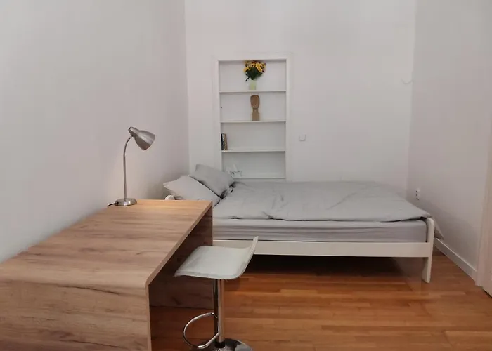 Apartamento Downtown 3 Bdr Charm - Walk To Attractions Bratislava