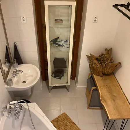 Appartement Downtown 3 Bdr Charm - Walk To Attractions Bratislava